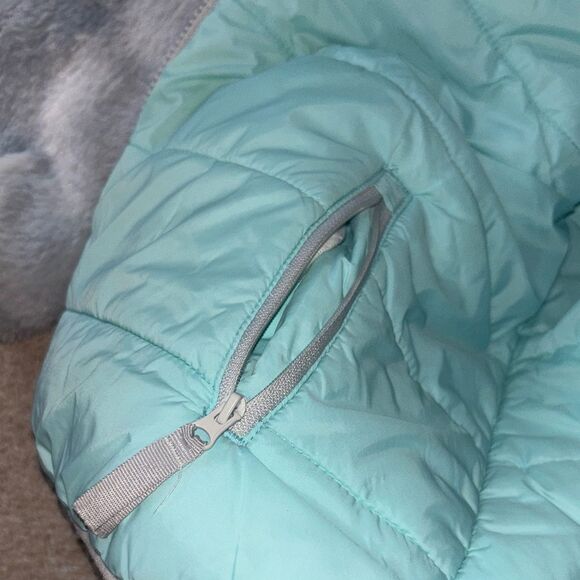 Eddie Bauer Kids ☁️ SOFT Fleece Jacket - reversible Gray and White - Picture 6 of 12